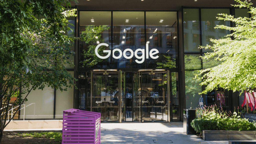 Google first retail store will sell phones and other gadgets to open in NY
