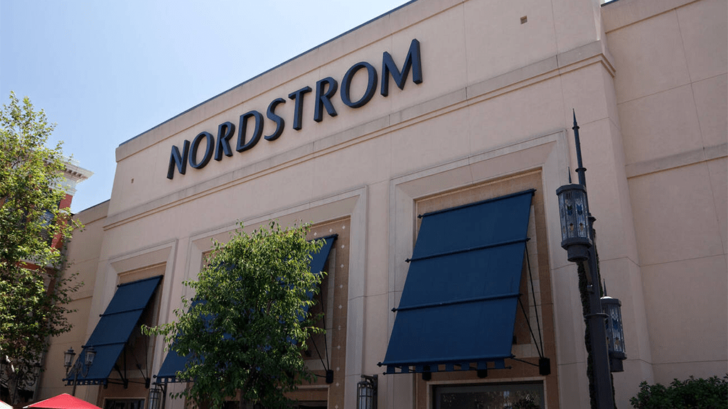 Nordstrom exceeds earnings forecast while commencing closure of Canadian operations.