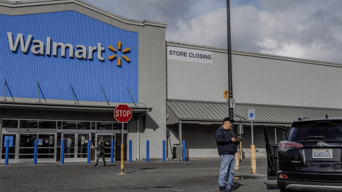 Walmart Exceeds Q1 Earnings Expectations with Strong Performance in Grocery Business, Raises Full-Year Guidance